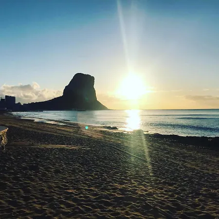 Apartmán 1 Bedroom Apartment With Sea View